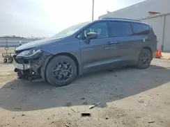 2C4RC1BG3JR197445 2018 CHRYSLER PACIFICA