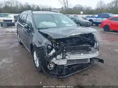 2C4RC1BG3JR211229 2018 CHRYSLER PACIFICA