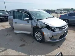 2C4RC1BG3JR211585 2018 CHRYSLER PACIFICA