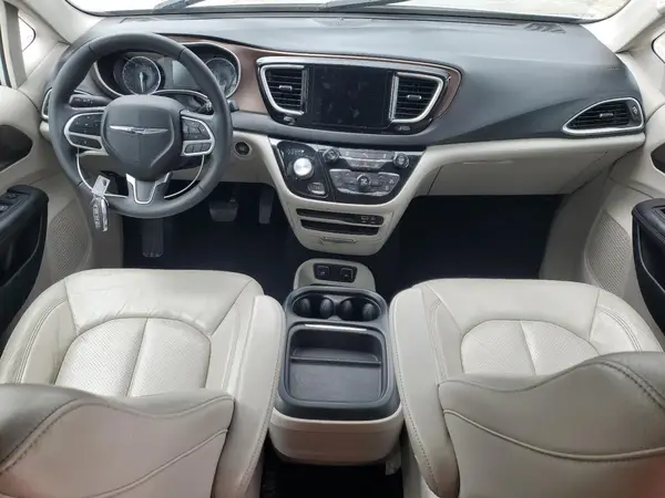 2C4RC1BG3JR214356 2018 CHRYSLER PACIFICA - Image 8