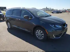 2C4RC1BG3JR233554 2018 CHRYSLER PACIFICA