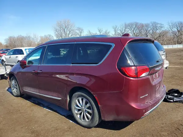 2C4RC1BG3JR246367 2018 CHRYSLER PACIFICA - Image 2