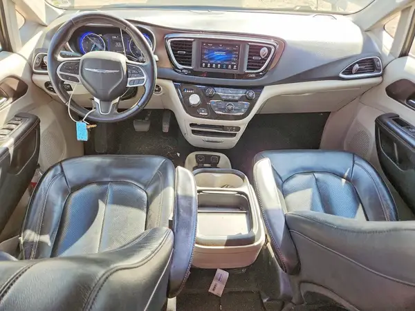 2C4RC1BG3JR269258 2018 CHRYSLER PACIFICA - Image 8