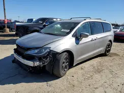 2C4RC1BG3JR274301 2018 CHRYSLER PACIFICA