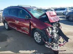 2C4RC1BG3JR287632 2018 CHRYSLER PACIFICA