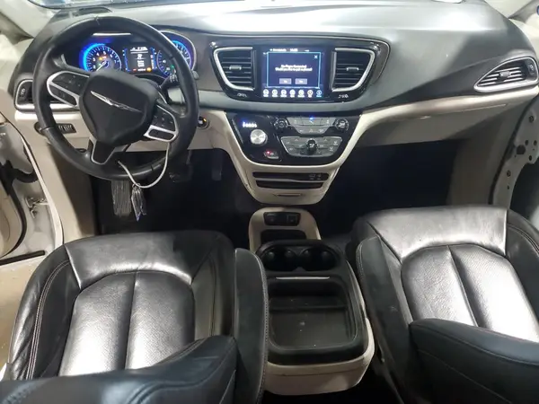 2C4RC1BG3JR292040 2018 CHRYSLER PACIFICA - Image 8