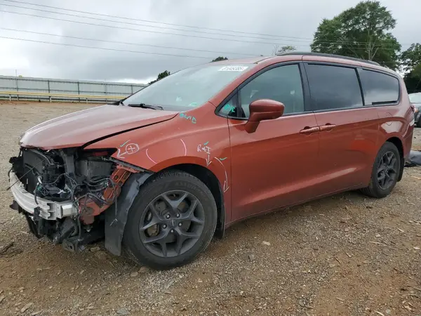 2C4RC1BG3JR317163 2018 CHRYSLER PACIFICA - Image 1