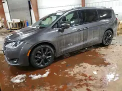 2C4RC1BG3JR322315 2018 CHRYSLER PACIFICA