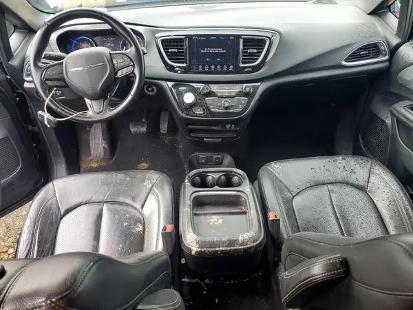 2C4RC1BG3JR322315 2018 CHRYSLER PACIFICA - Image 8