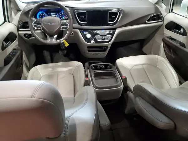 2C4RC1BG3JR338434 2018 CHRYSLER PACIFICA - Image 8
