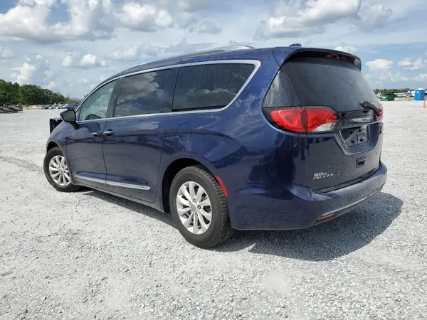 2C4RC1BG3JR354682 2018 CHRYSLER PACIFICA - Image 2