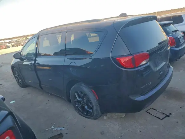 2C4RC1BG3KR507031 2019 CHRYSLER PACIFICA - Image 2