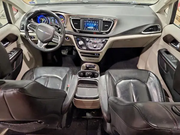 2C4RC1BG3KR537632 2019 CHRYSLER PACIFICA - Image 8