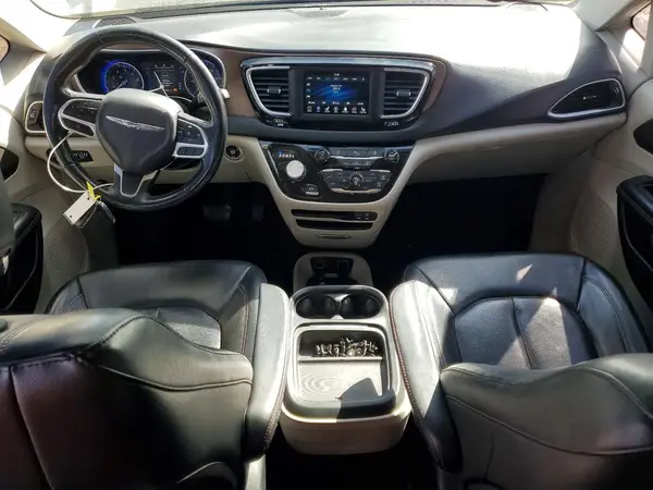 2C4RC1BG3KR539395 2019 CHRYSLER PACIFICA - Image 8