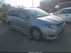 2C4RC1BG3KR554642 2019 CHRYSLER PACIFICA