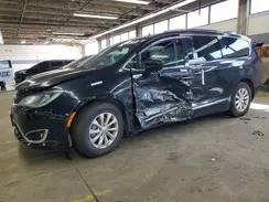 2C4RC1BG3KR577340 2019 CHRYSLER PACIFICA