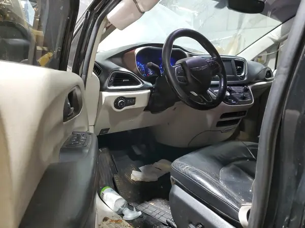 2C4RC1BG3KR583025 2019 CHRYSLER PACIFICA - Image 8