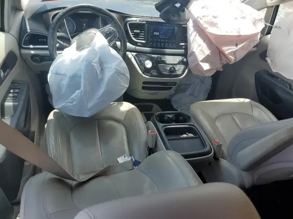 2C4RC1BG3KR587950 2019 CHRYSLER PACIFICA - Image 8