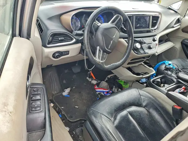2C4RC1BG3KR624964 2019 CHRYSLER PACIFICA - Image 8