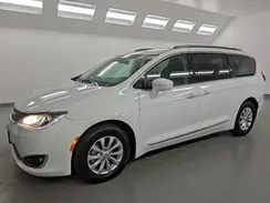 2C4RC1BG3KR624995 2019 CHRYSLER PACIFICA