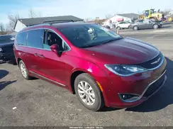 2C4RC1BG3KR625211 2019 CHRYSLER PACIFICA