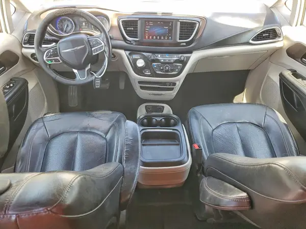 2C4RC1BG3KR626388 2019 CHRYSLER PACIFICA - Image 8