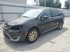 2C4RC1BG3KR626438 2019 CHRYSLER PACIFICA
