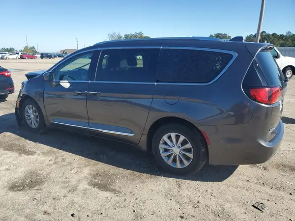 2C4RC1BG3KR626486 2019 CHRYSLER PACIFICA - Image 2