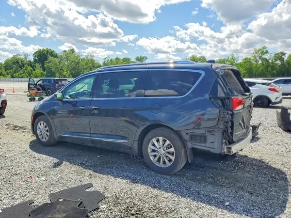 2C4RC1BG3KR627766 2019 CHRYSLER PACIFICA - Image 2