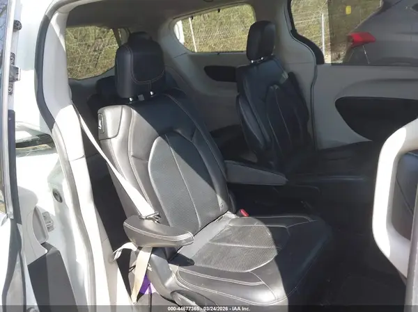 2C4RC1BG3KR651419 2019 CHRYSLER PACIFICA - Image 8