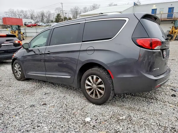2C4RC1BG3KR655258 2019 CHRYSLER PACIFICA - Image 2