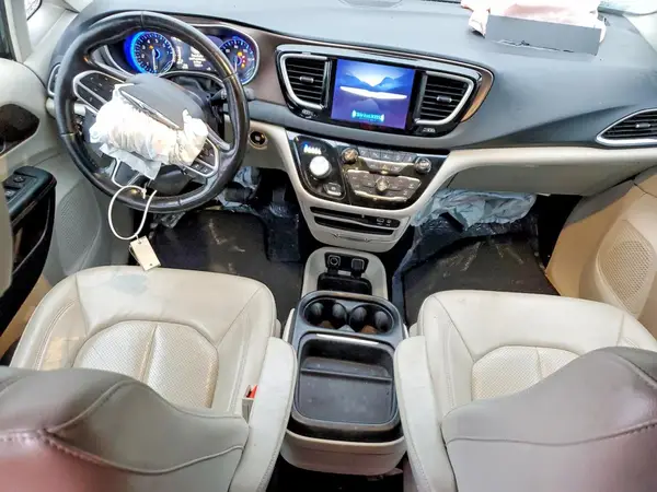2C4RC1BG3KR655258 2019 CHRYSLER PACIFICA - Image 8