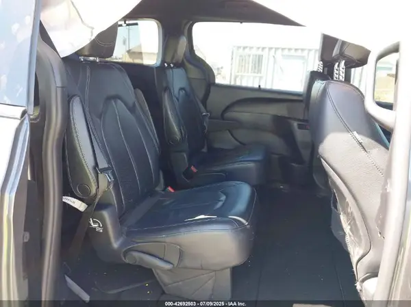 2C4RC1BG3KR666485 2019 CHRYSLER PACIFICA - Image 8