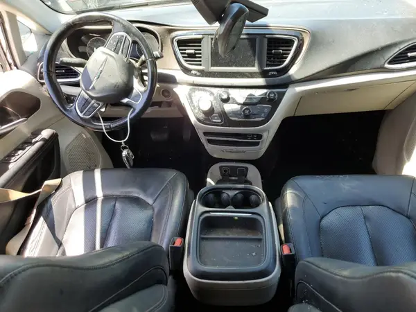 2C4RC1BG3KR668334 2019 CHRYSLER PACIFICA - Image 8