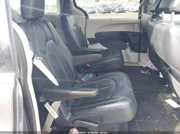 2C4RC1BG3KR675669 2019 CHRYSLER PACIFICA - Image 8