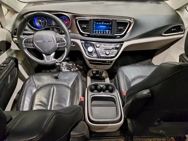 2C4RC1BG3KR685344 2019 CHRYSLER PACIFICA - Image 8