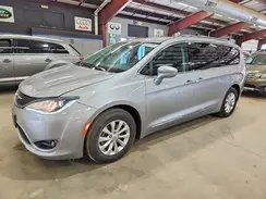 2C4RC1BG3KR685392 2019 CHRYSLER PACIFICA