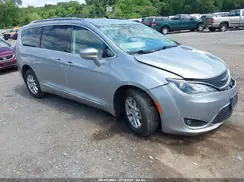 2C4RC1BG3LR104989 2020 CHRYSLER PACIFICA