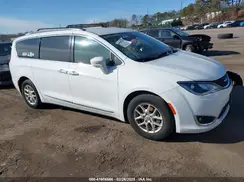 2C4RC1BG3LR106581 2020 CHRYSLER PACIFICA