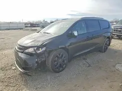 2C4RC1BG3LR111697 2020 CHRYSLER PACIFICA