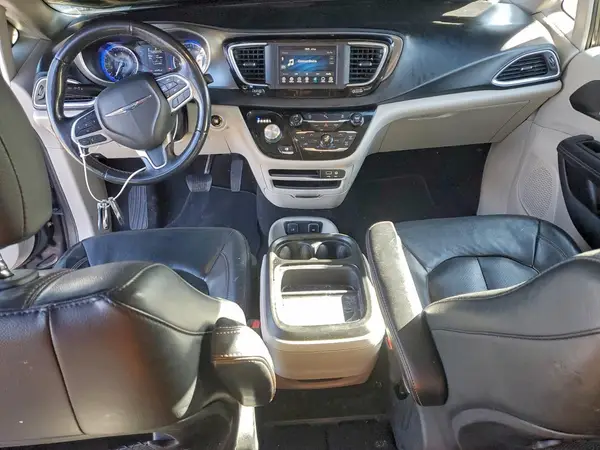 2C4RC1BG3LR113837 2020 CHRYSLER PACIFICA - Image 8