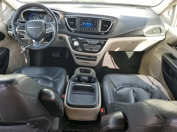 2C4RC1BG3LR115233 2020 CHRYSLER PACIFICA - Image 8