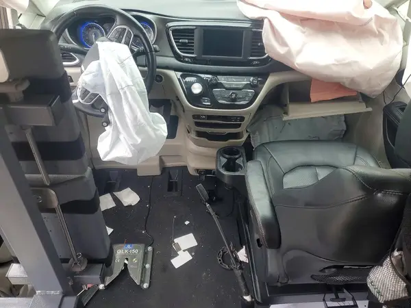 2C4RC1BG3LR125311 2020 CHRYSLER PACIFICA - Image 8