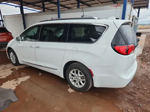 2C4RC1BG3LR131450 2020 CHRYSLER PACIFICA - Image 2