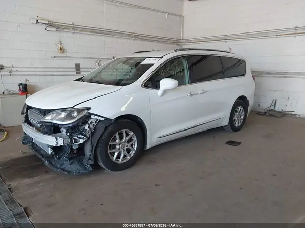 2C4RC1BG3LR134767 2020 CHRYSLER PACIFICA - Image 2