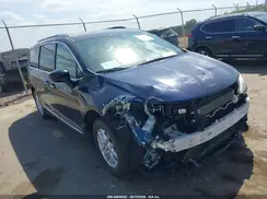 2C4RC1BG3LR157658 2020 CHRYSLER PACIFICA