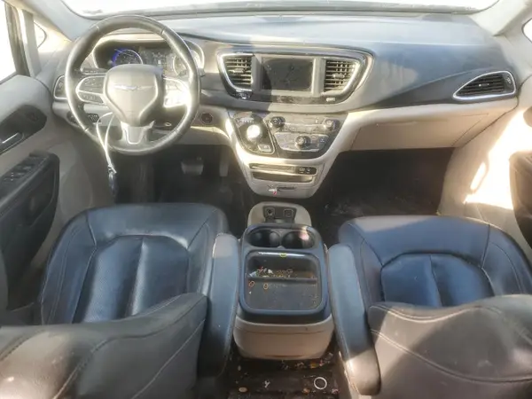 2C4RC1BG3LR172967 2020 CHRYSLER PACIFICA - Image 8