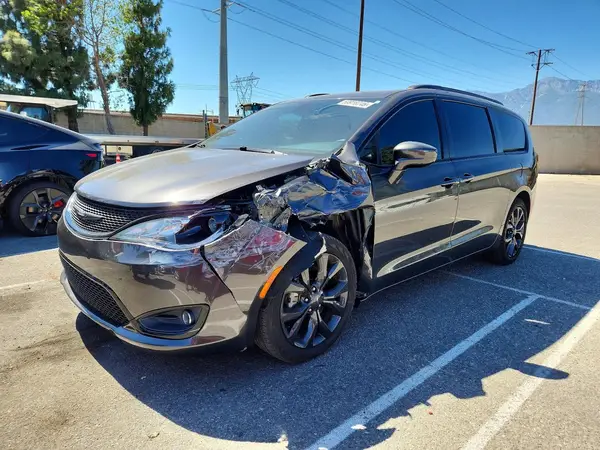 2C4RC1BG3LR223383 2020 CHRYSLER PACIFICA - Image 1