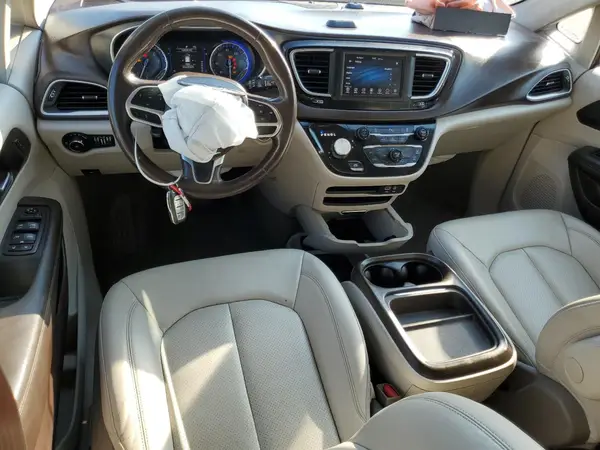 2C4RC1BG3LR283535 2020 CHRYSLER PACIFICA - Image 8