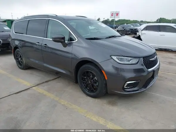 2C4RC1BG3MR574439 2021 CHRYSLER PACIFICA - Image 1